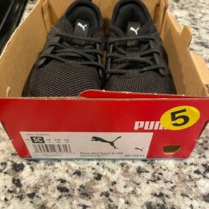 COPY - Toddler size 5 shoes